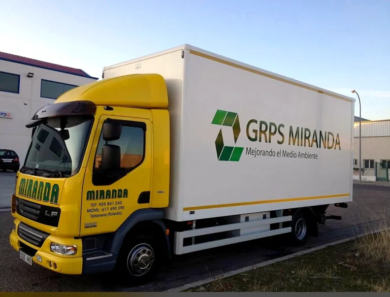 Camión de caja de GRPS Miranda para la recogida de residuos